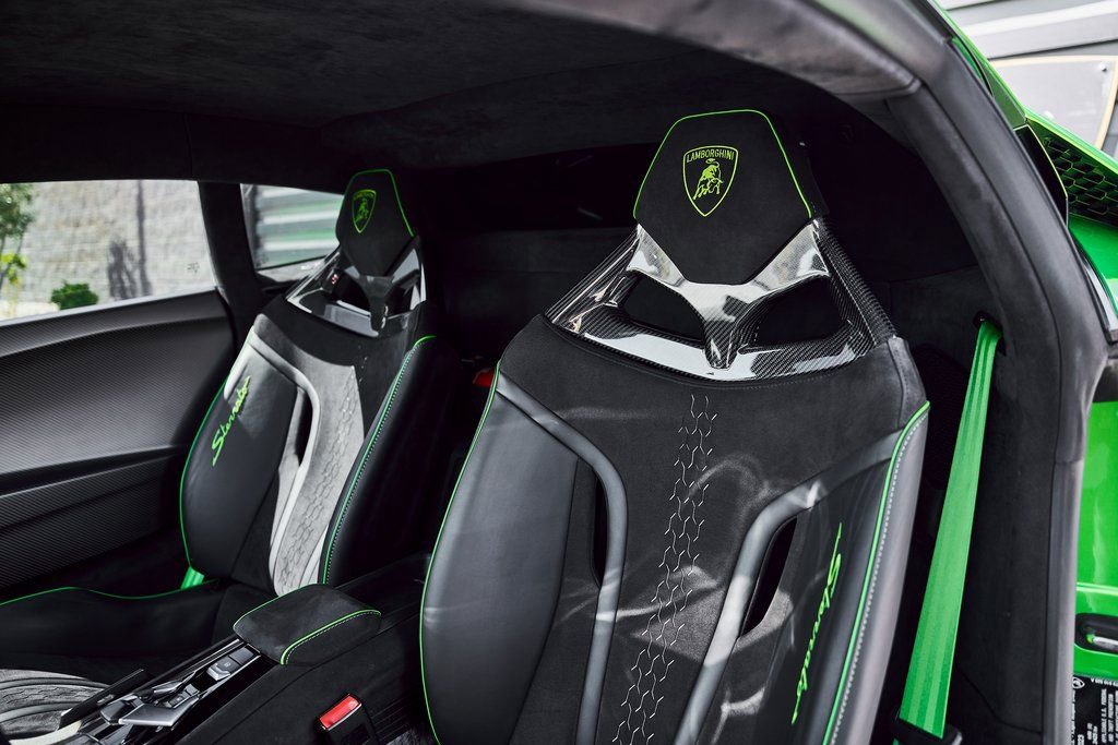 Used 2024 Lamborghini Huracan Sterrato image 42