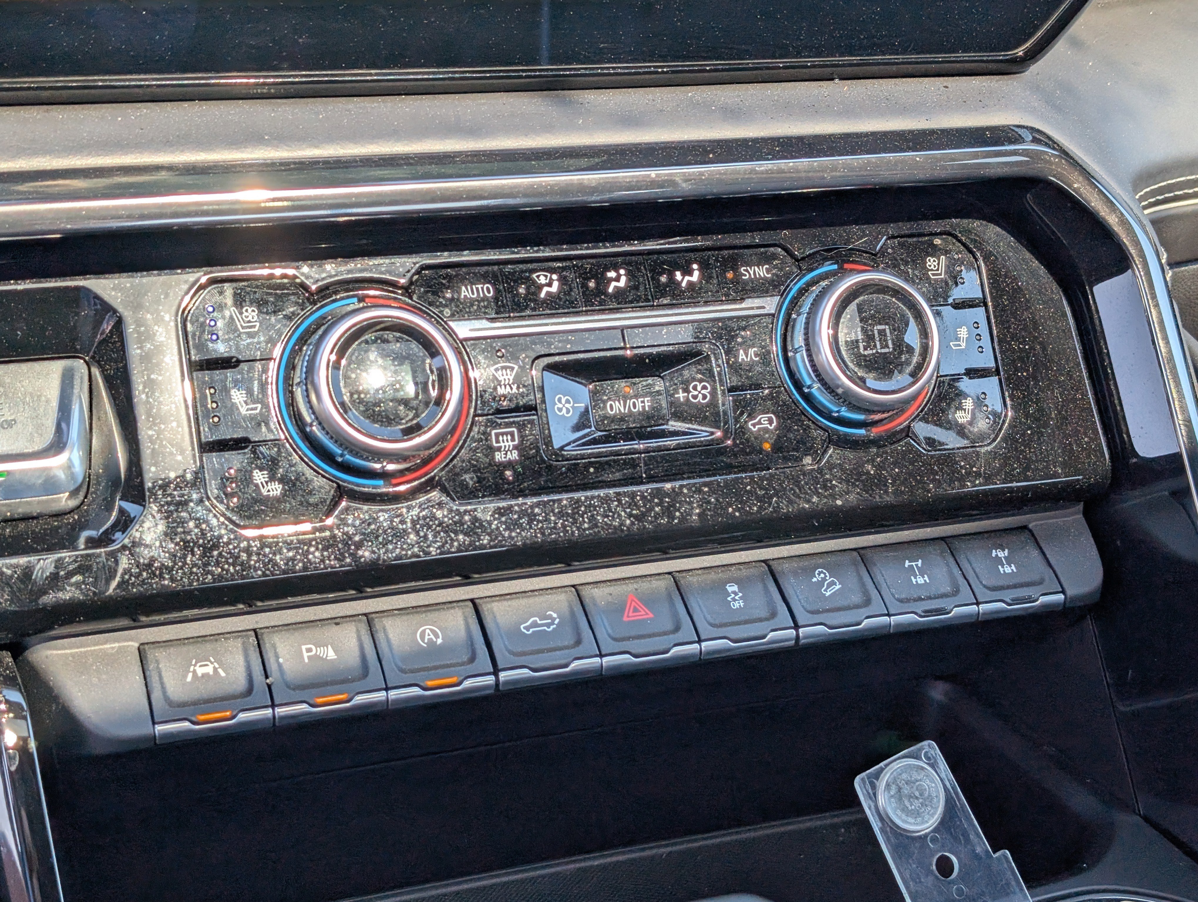 Used 2023 GMC Sierra 1500 AT4X image 28