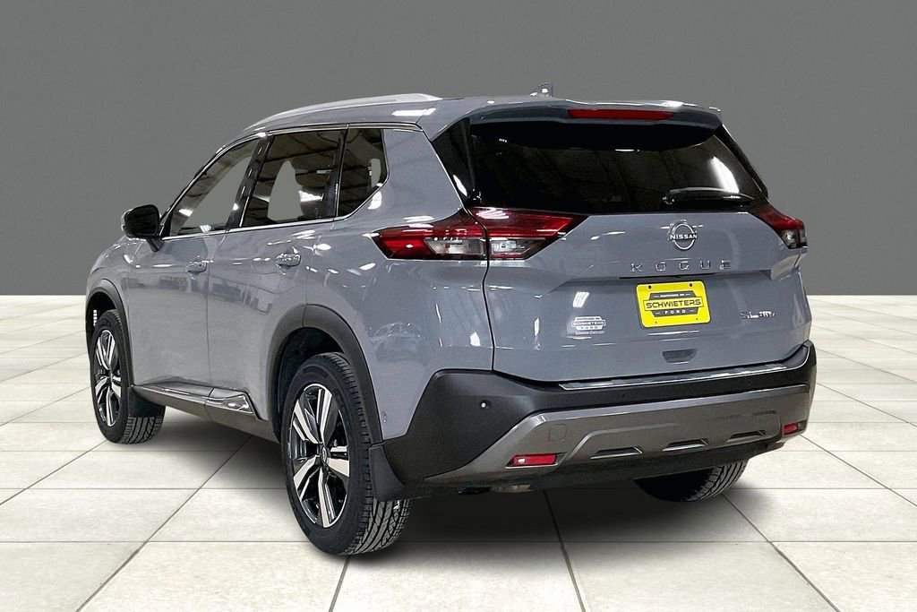 Used 2023 Nissan Rogue SL w/ SL Premium Package image 11