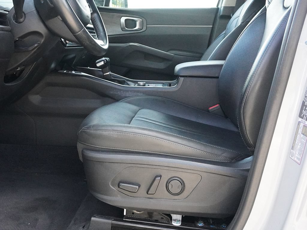 Used 2024 Kia Sorento X-Line EX AWD/4WD image 28