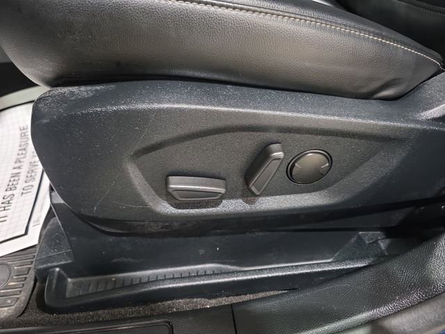 Used 2020 Ford Edge SEL w/ Cold Weather Package image 12