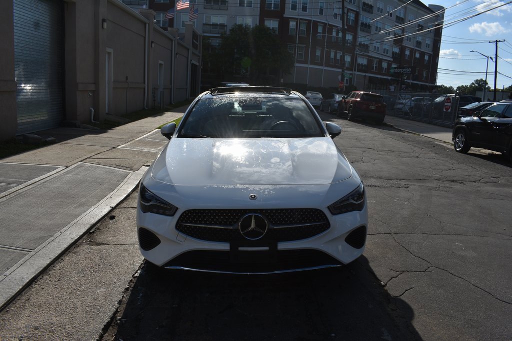 Used 2025 Mercedes-Benz CLA 250 image 3