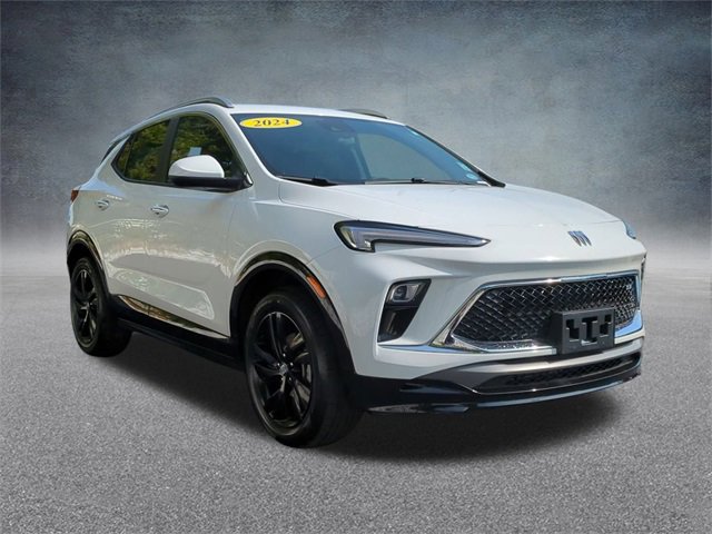 Certified 2024 Buick Encore GX Sport Touring w/ Comfort Package image 3