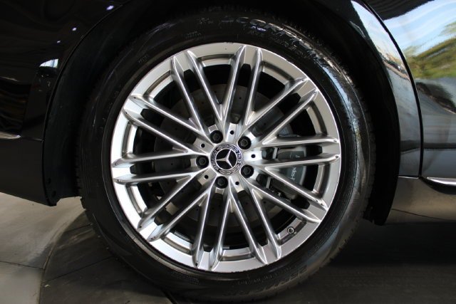 Used 2021 Mercedes-Benz S 580 4MATIC Sedan w/ Warmth & Comfort Package image 37