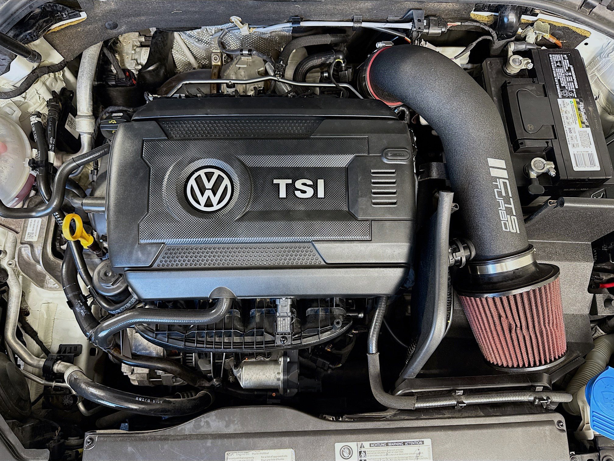 Used 2017 Volkswagen GTI SE image 39