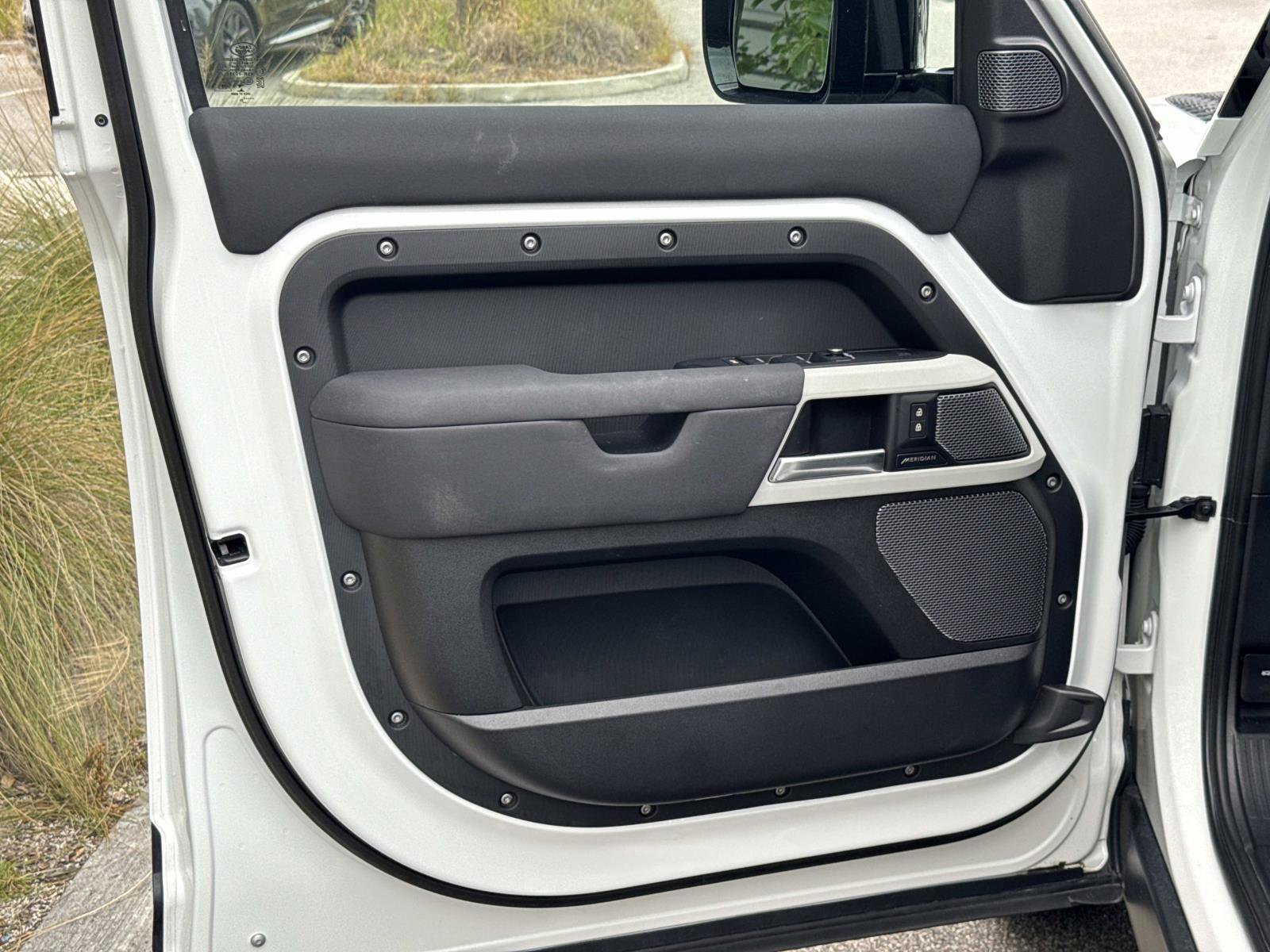 Used 2022 Land Rover Defender 110 S AWD/4WD image 18