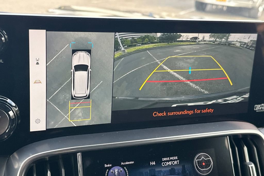 New 2026 Lexus LX 600 4WD w/ Luxury Package image 22