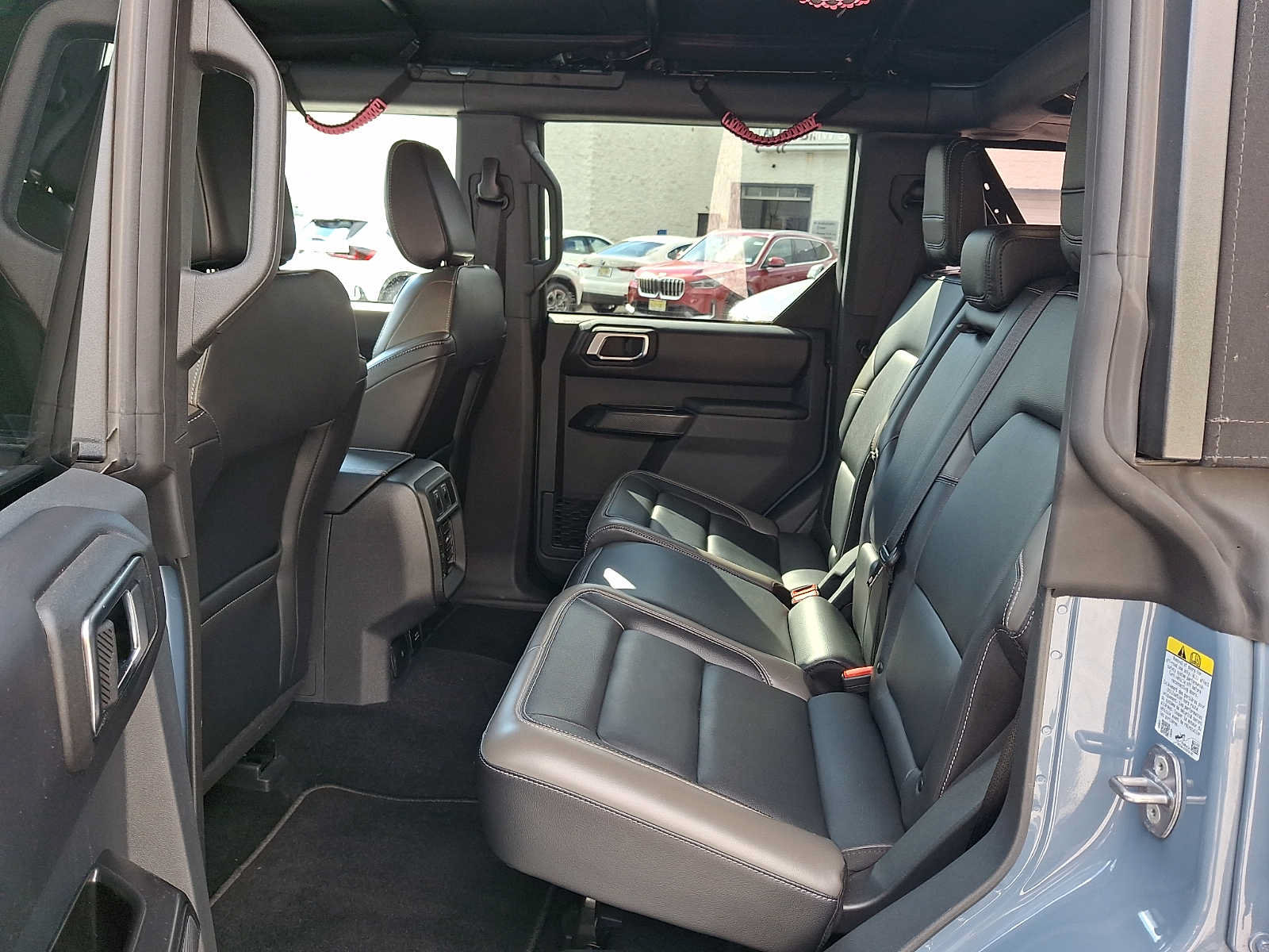 Used 2025 Ford Bronco Outer Banks AWD/4WD image 10