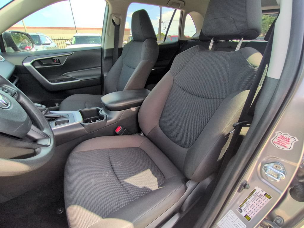 Used 2025 Toyota RAV4 LE FWD image 24