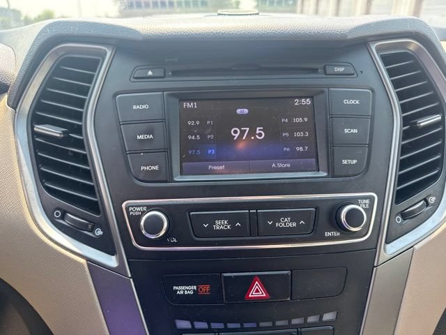 Used 2017 Hyundai Santa Fe Sport AWD/4WD image 2