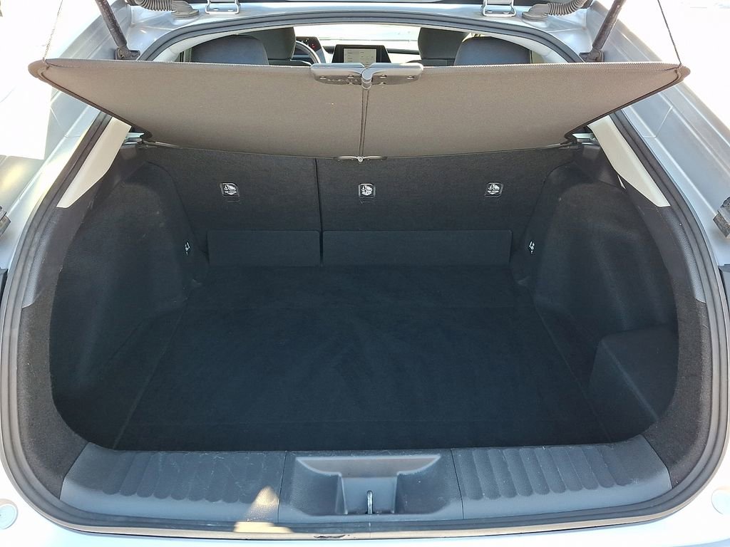 Used 2024 Toyota Prius LE image 30