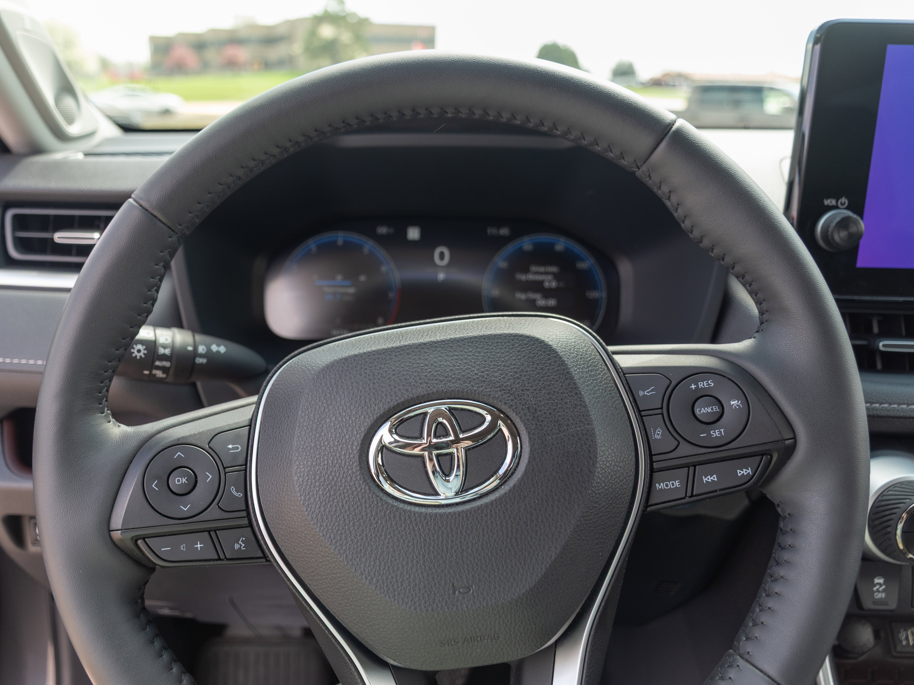 Used 2023 Toyota RAV4 Limited w/ Limited Grade Weather Package AWD/4WD image 12