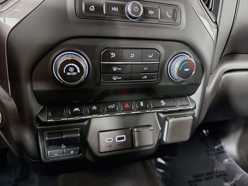 Used 2024 Chevrolet Silverado 1500 Custom Trail Boss AWD/4WD image 15
