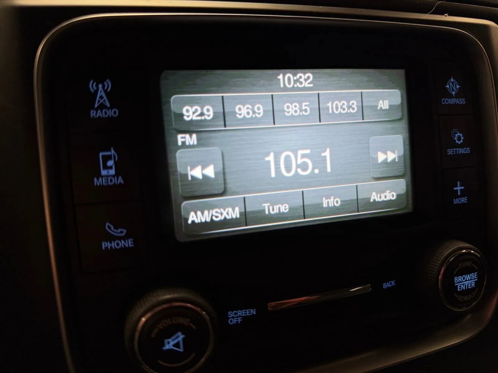 Used 2019 RAM 1500 Express image 30