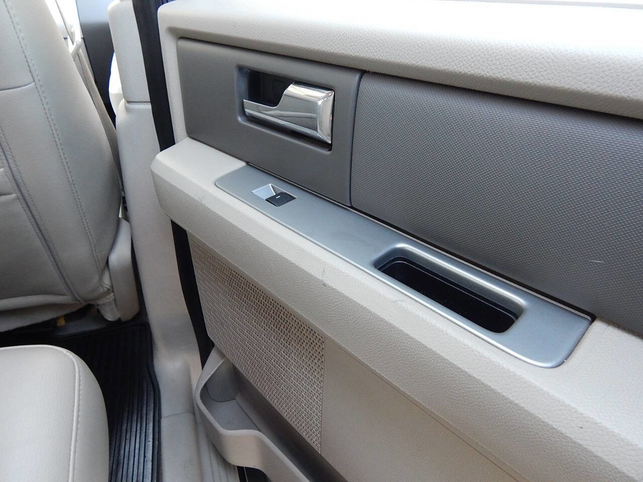 Used 2014 Ford Expedition EL XLT w/ Leather Seating Package image 36