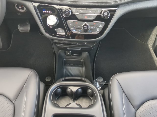 New 2026 Chrysler Pacifica Select FWD image 22