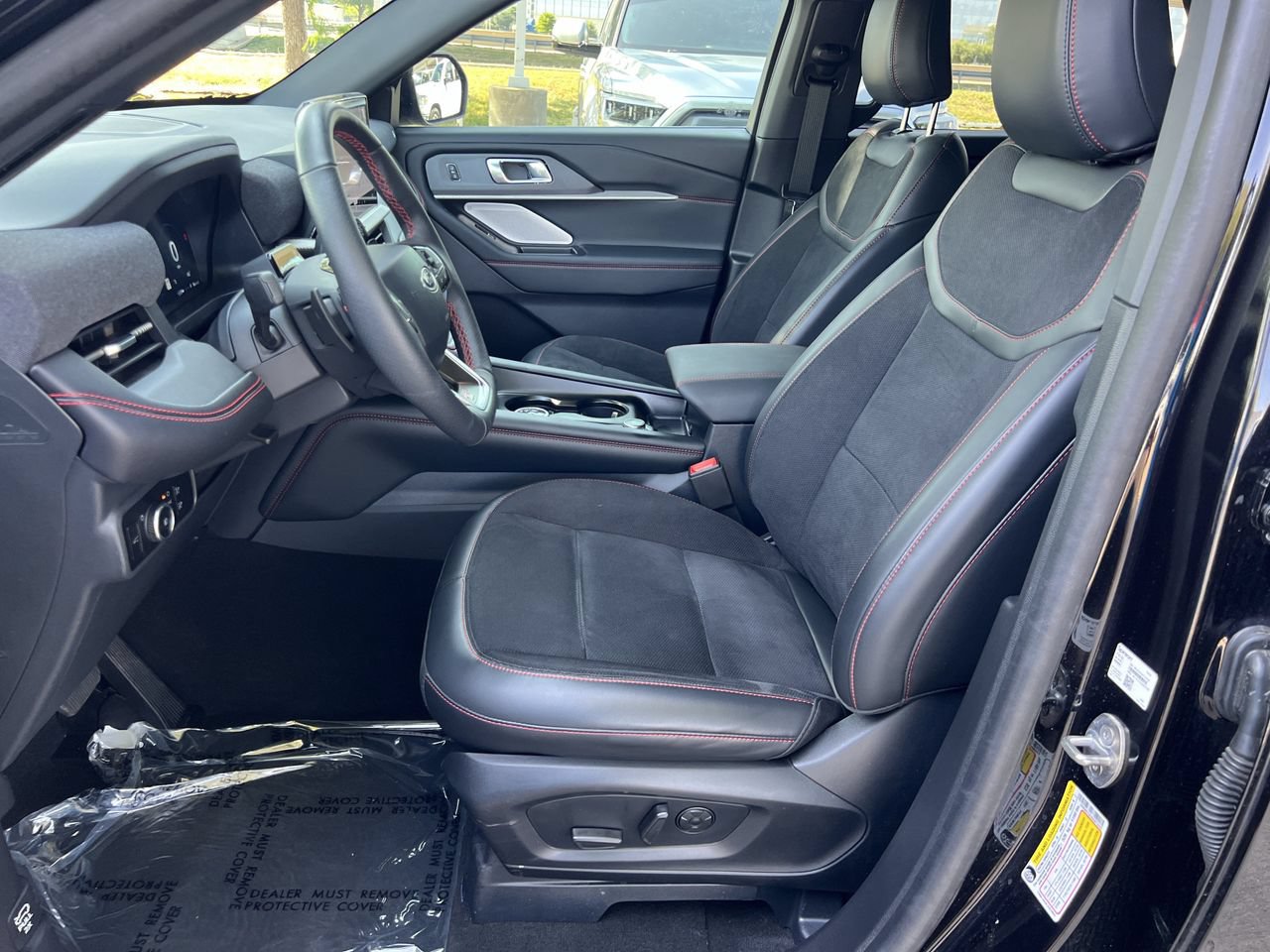 Used 2025 Ford Explorer ST w/ Sun And Sound Package RWD image 10