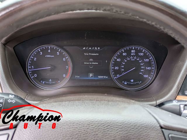 Used 2015 Hyundai Genesis 5.0 RWD image 28