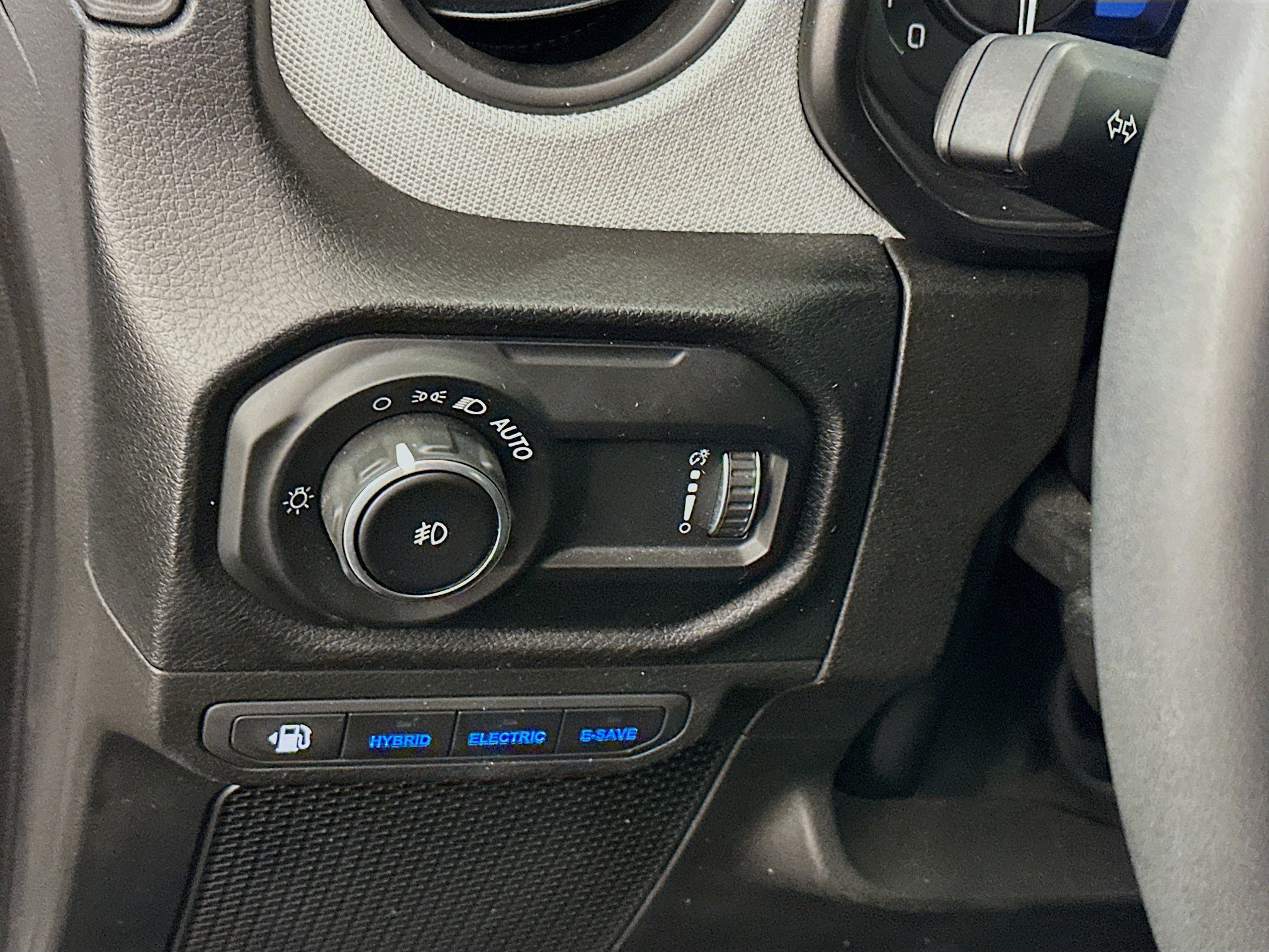 Used 2024 Jeep Wrangler Sport S w/ Dual Top Group image 17