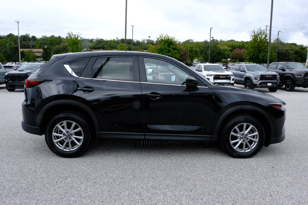 Used 2023 MAZDA CX-5 AWD 2.5 S image 2