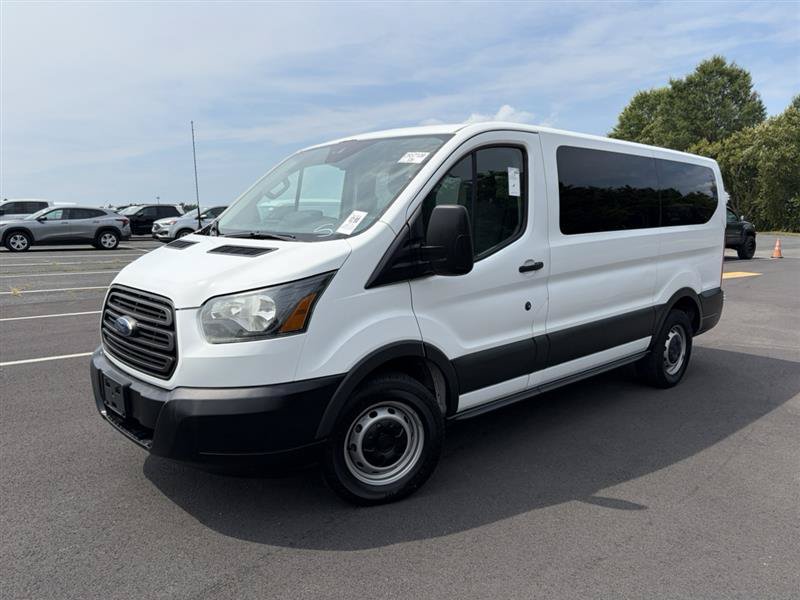 Used 2016 Ford Transit 150 XL RWD image 21