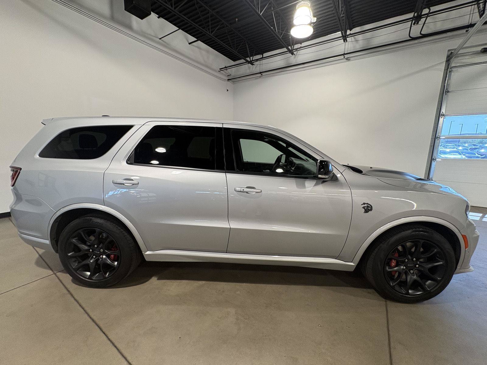 Used 2025 Dodge Durango SRT Hellcat AWD/4WD image 2