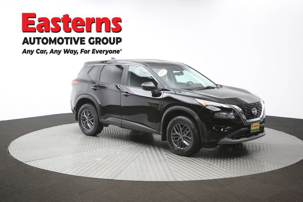 Used 2023 Nissan Rogue S AWD/4WD image 49
