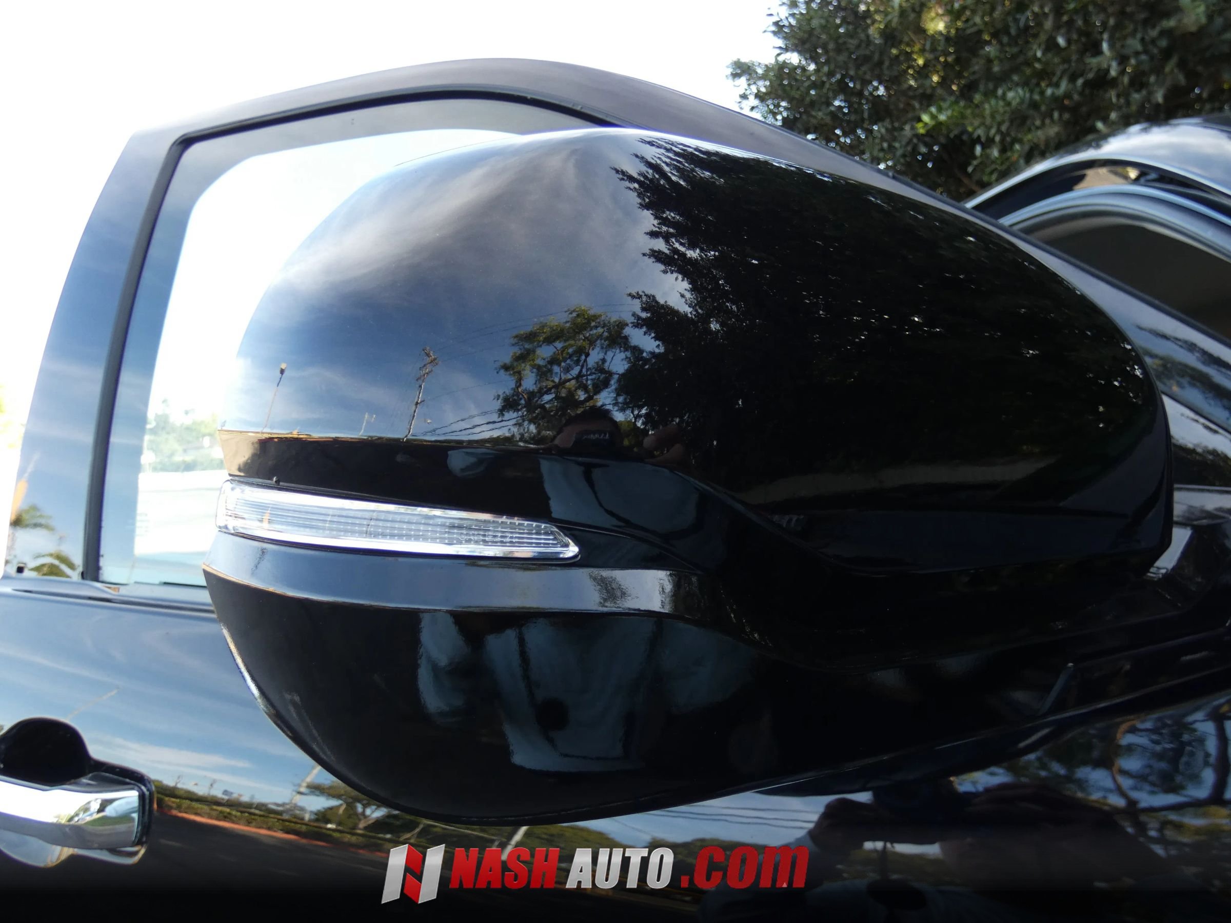 Used 2024 Toyota Tundra Limited w/ Power Package AWD/4WD image 77