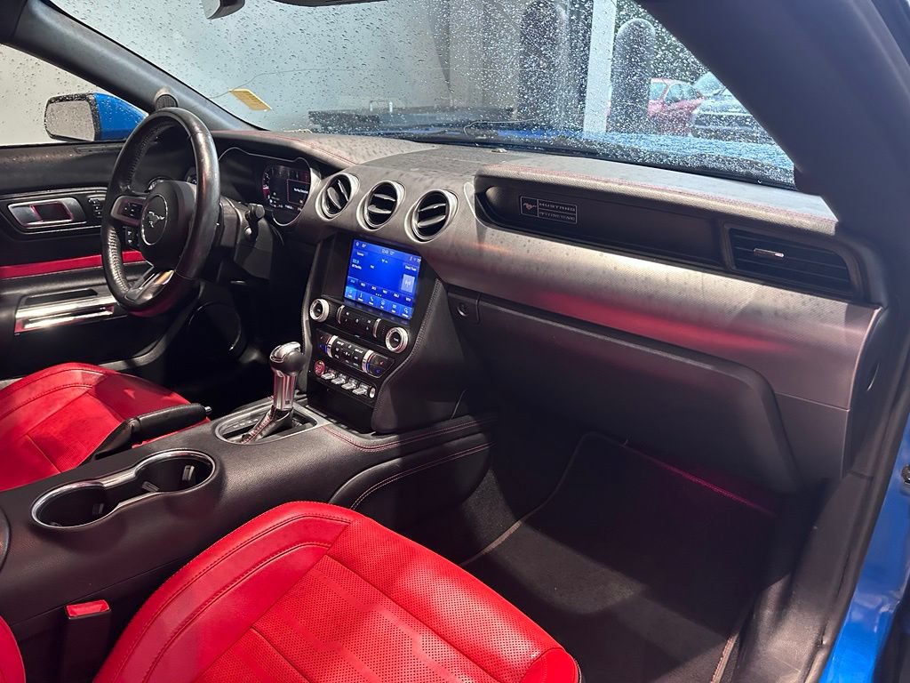 Used 2020 Ford Mustang Premium w/ Equipment Group 201A RWD image 27