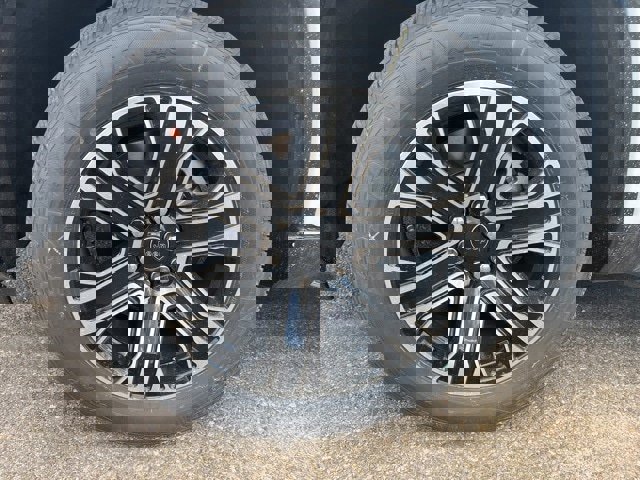 New 2026 Jeep Grand Wagoneer 4WD image 9