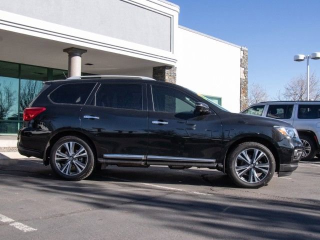 Used 2018 Nissan Pathfinder Platinum w/ Cargo Package image 8