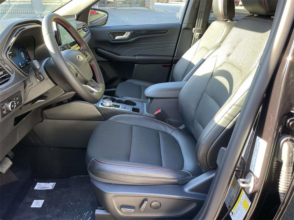 New 2026 Ford Escape ST-Line Select image 16