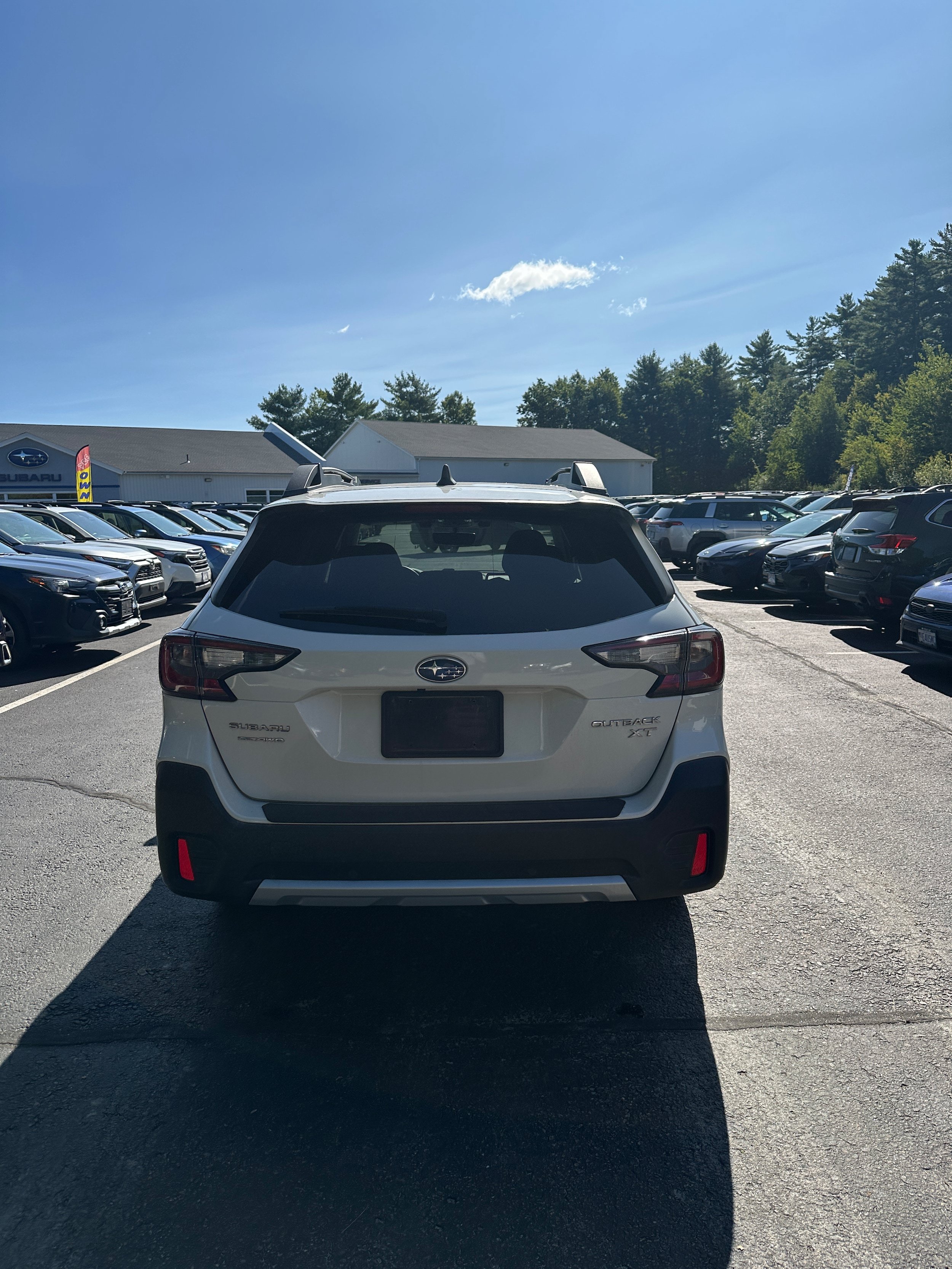 Used 2022 Subaru Outback Limited XT AWD/4WD image 8