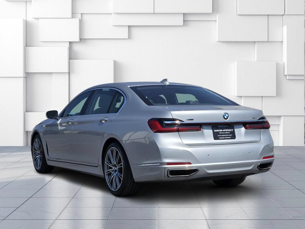 Used 2020 BMW 750i xDrive w/ Executive Package AWD/4WD image 5