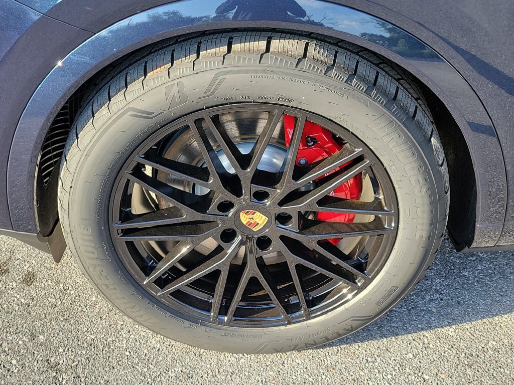 New 2027 Porsche Cayenne S AWD/4WD image 12