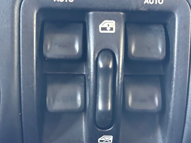 Used 2017 Jeep Wrangler Unlimited Rubicon w/ Cold Weather Group AWD/4WD image 35