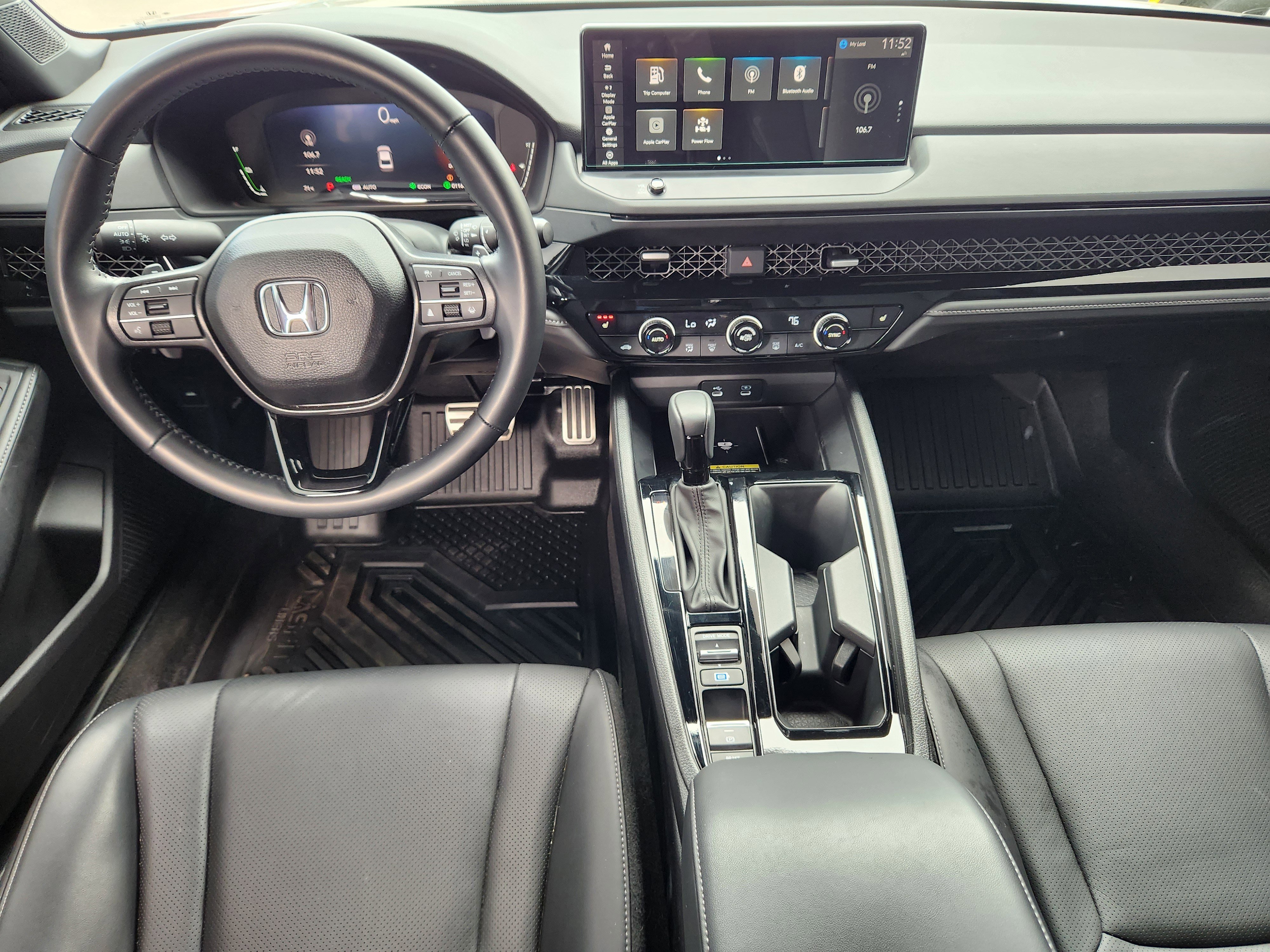 Used 2025 Honda Accord Sport image 11
