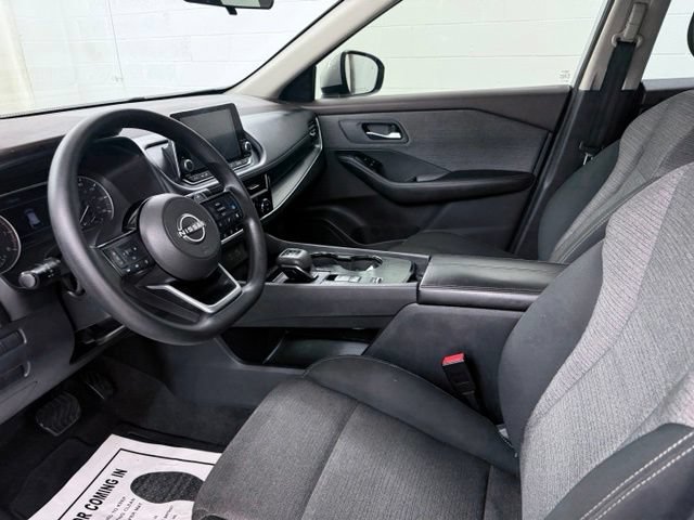 Used 2022 Nissan Rogue SV FWD image 18