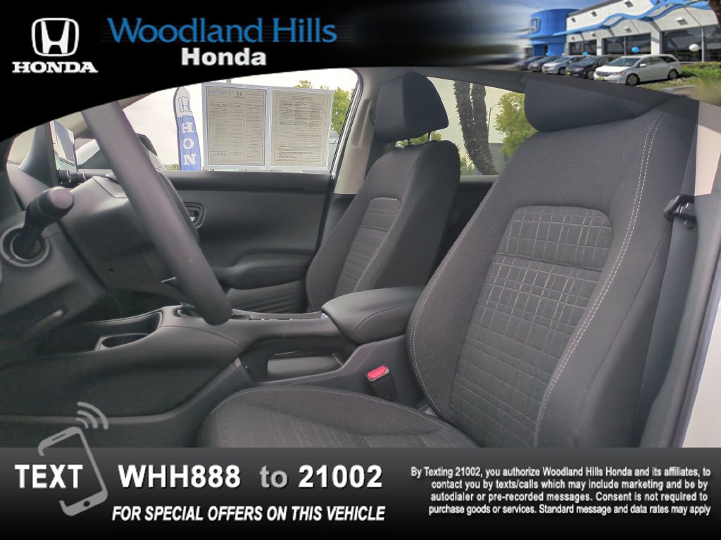 Certified 2025 Honda HR-V LX image 18