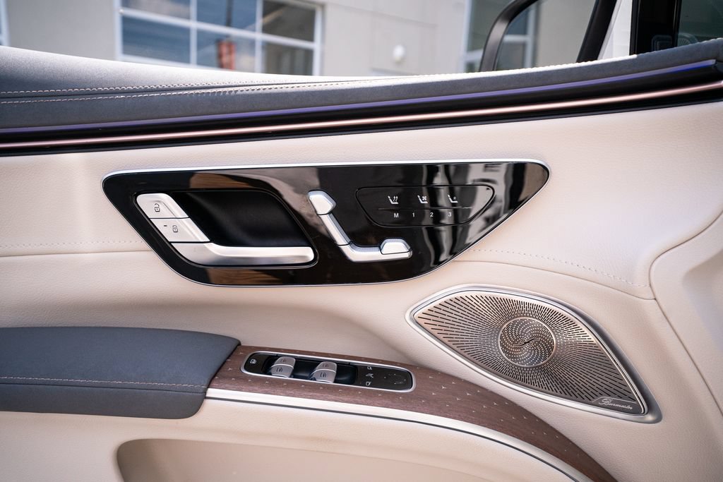 Used 2023 Mercedes-Benz EQS 450+ SUV image 28
