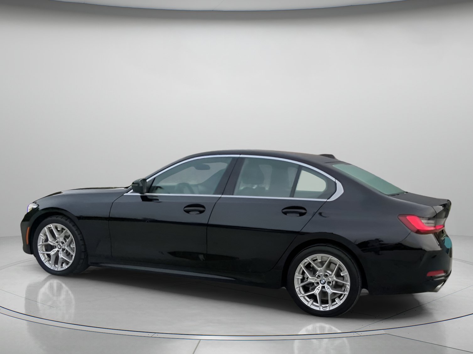 Used 2025 BMW 330i Sedan RWD image 18
