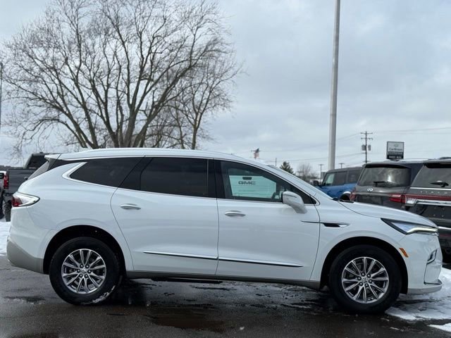 Used 2024 Buick Enclave Premium image 34