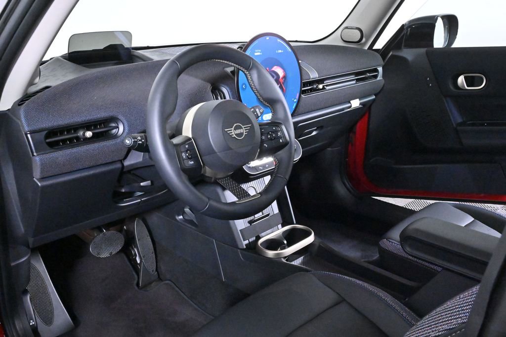 Certified 2025 MINI Cooper S image 12