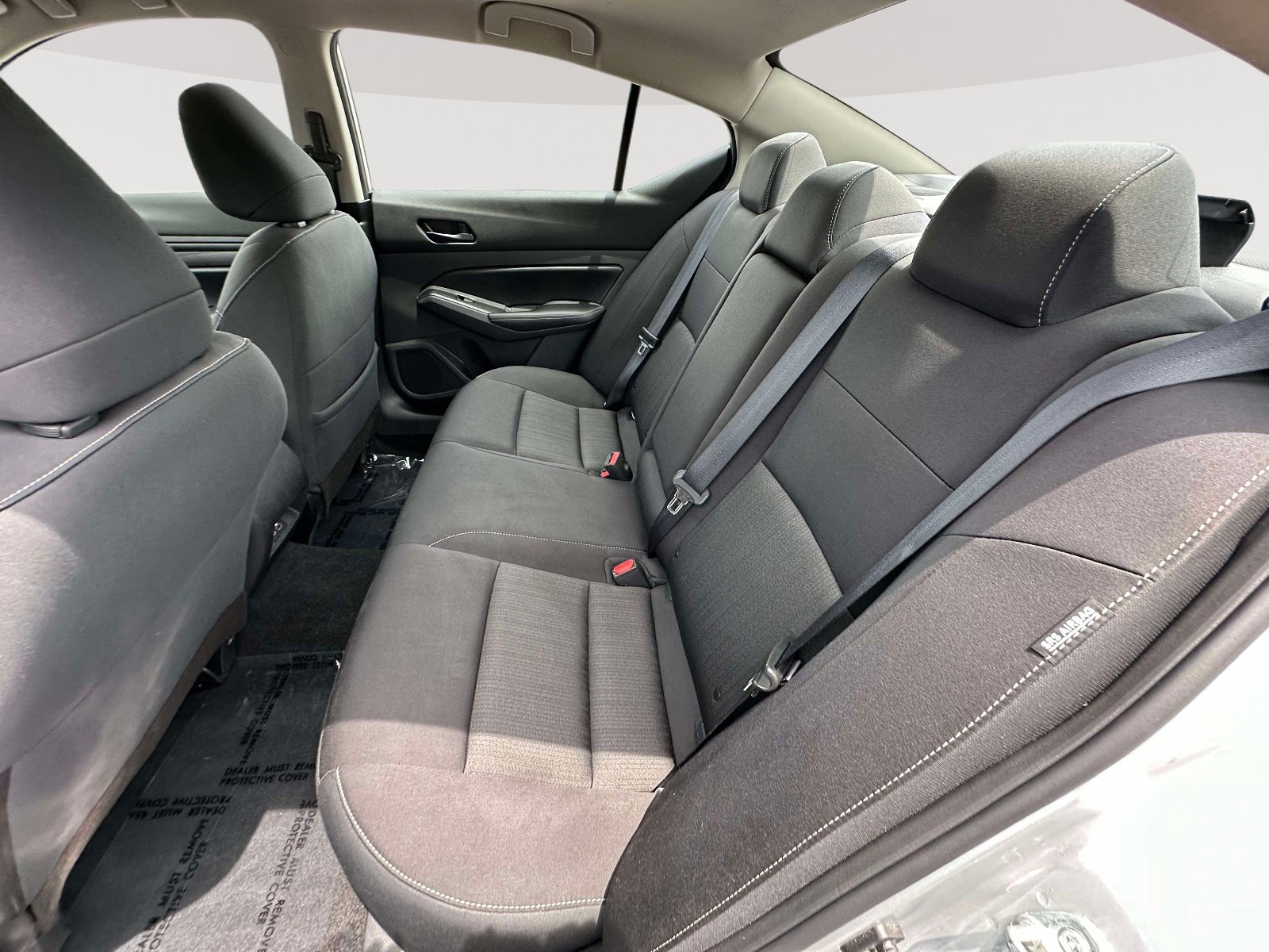 Used 2024 Nissan Altima 2.5 SV FWD image 29