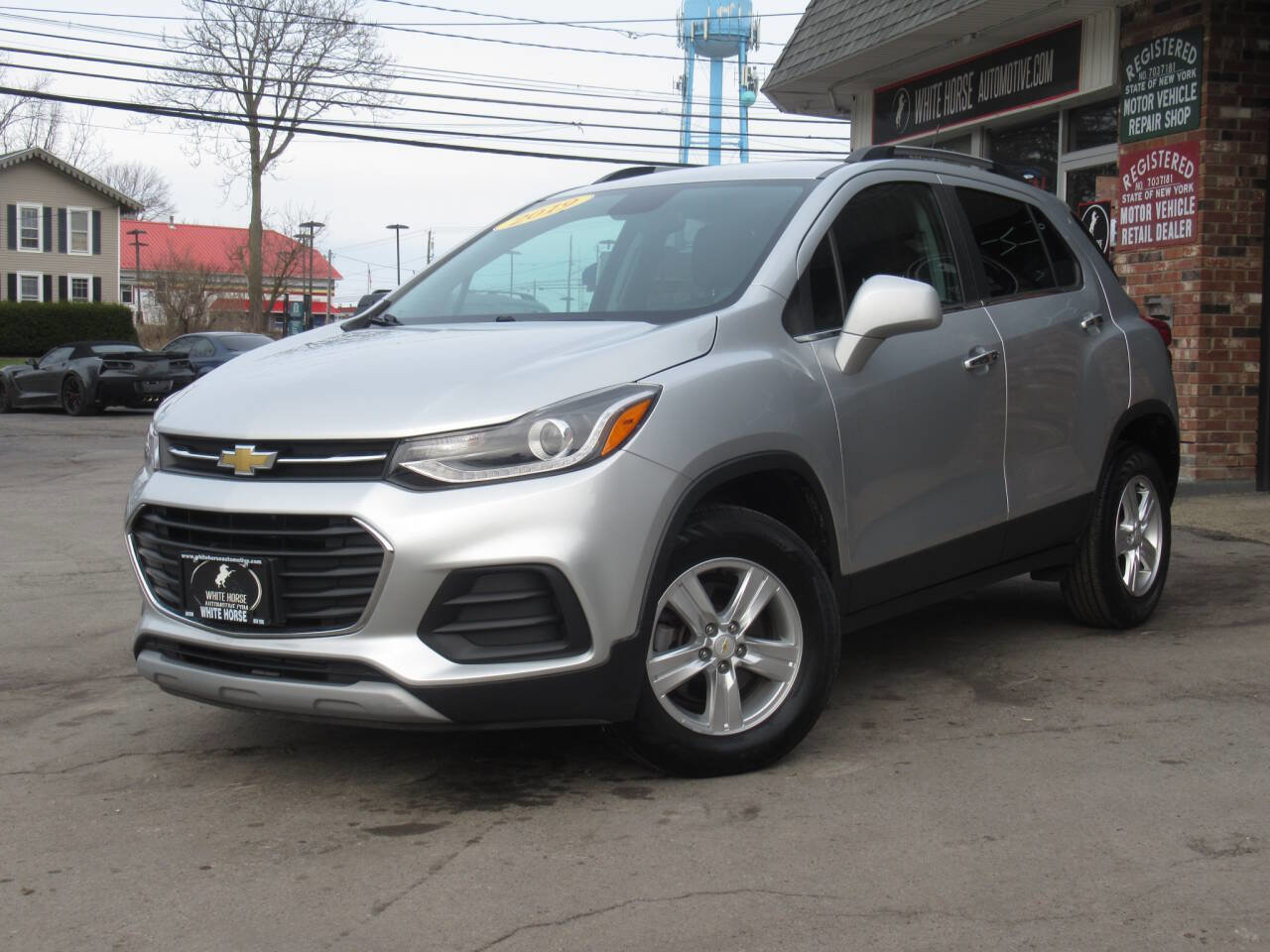 Used 2019 Chevrolet Trax LT w/ LT Convenience Package image 26