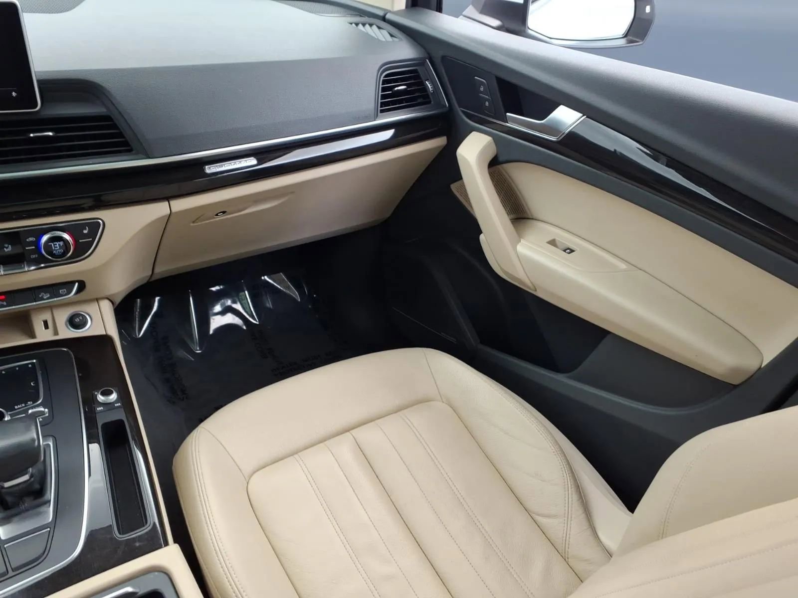 Used 2018 Audi Q5 2.0T Premium Plus w/ Premium Plus Package image 17