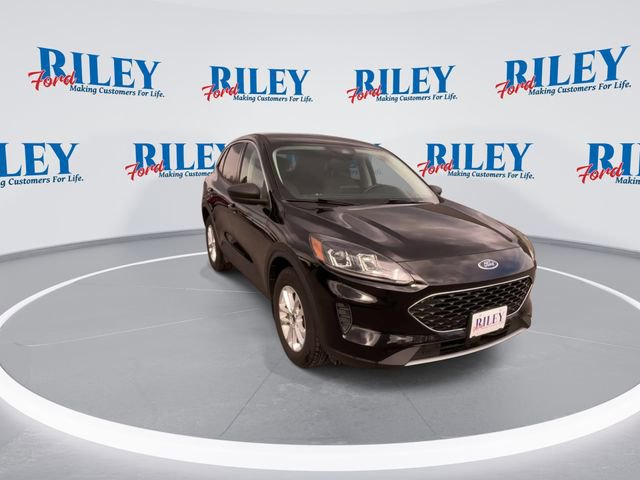 Used 2022 Ford Escape SE w/ Cold Weather Package AWD/4WD image 2