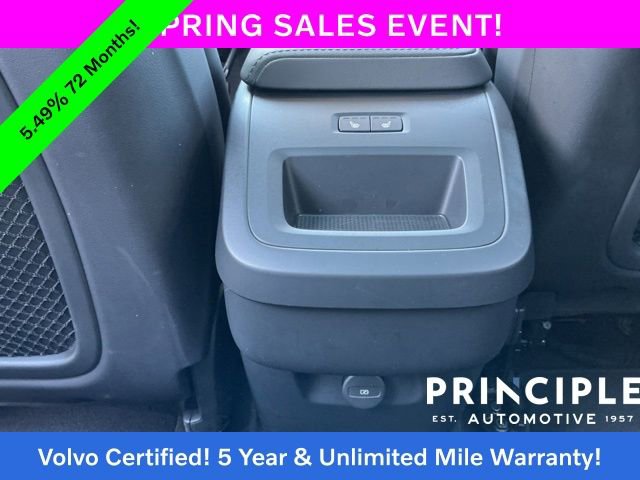 Certified 2025 Volvo XC60 B5 Core image 34