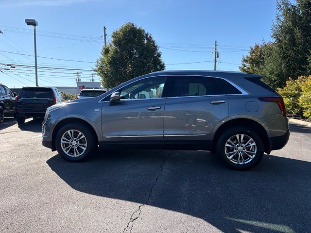 Used 2020 Cadillac XT5 Premium Luxury w/ LPO, Floor Liner Package FWD image 2