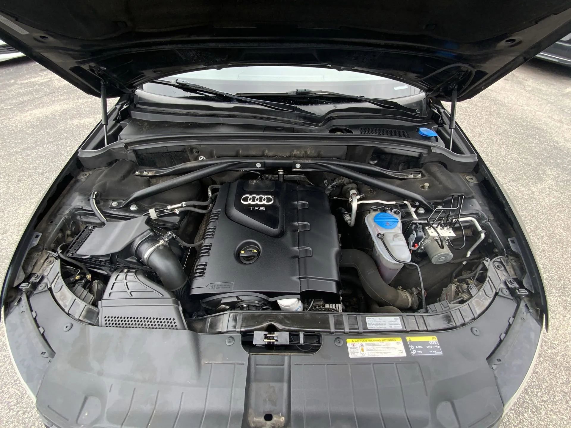 Used 2016 Audi Q5 2.0T Premium Plus w/ Technology Package image 18